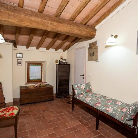 Historic Casa Del Chiodo Farm stay