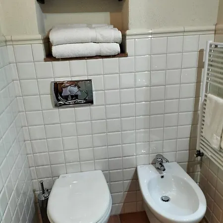 Historic Casa Del Chiodo